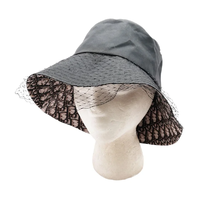 Teddy-D Large Brim Bucket Hat with Veil