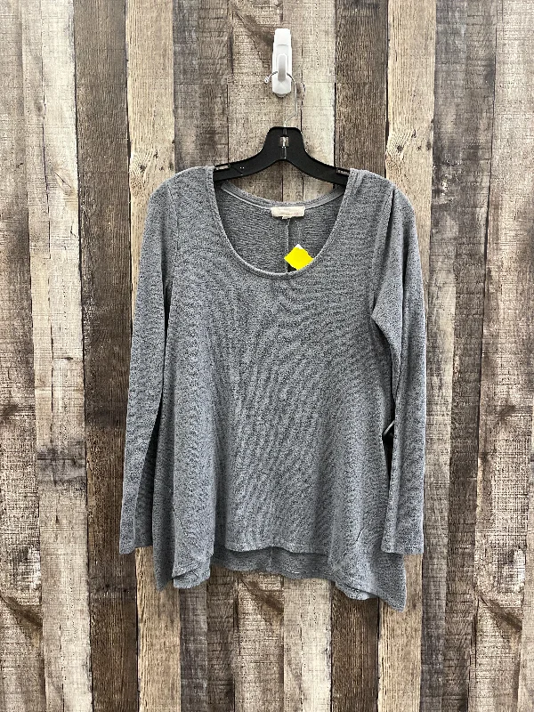 Top Long Sleeve By Hippie Rose In Grey, Size: S